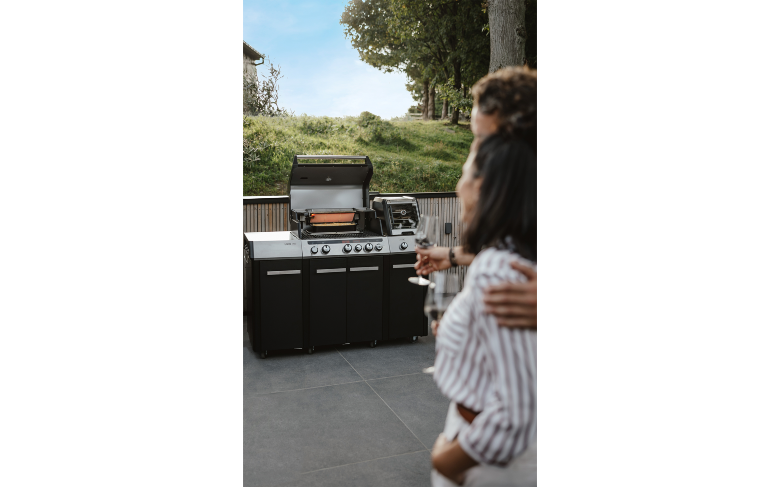  Enders Uniq Pro 3 IKO Kitchen Cruster Gasgrill 24,9 KW / 50 Mbar