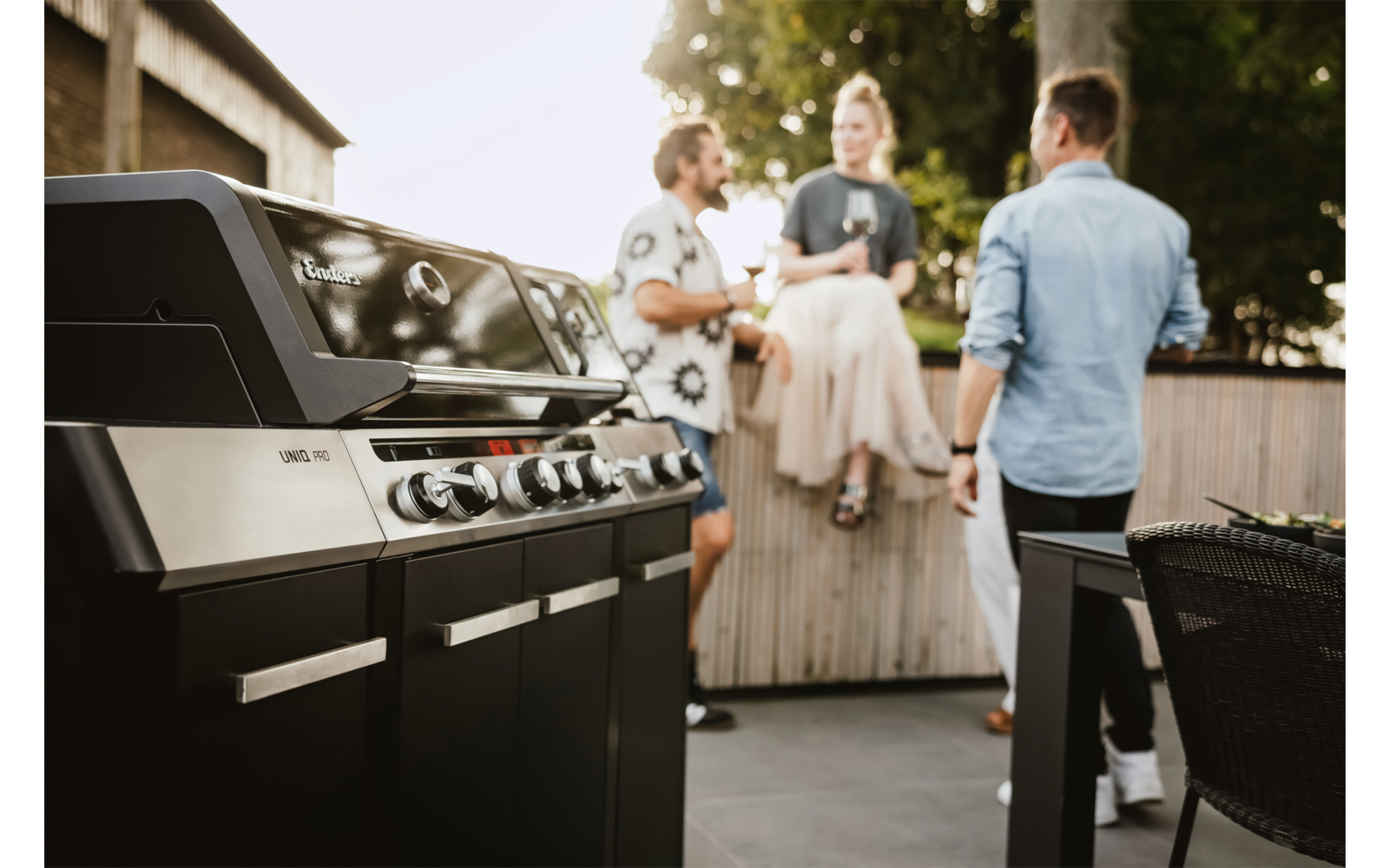  Enders Uniq Pro 3 IKO Kitchen Cruster Gasgrill 24,9 KW / 50 Mbar